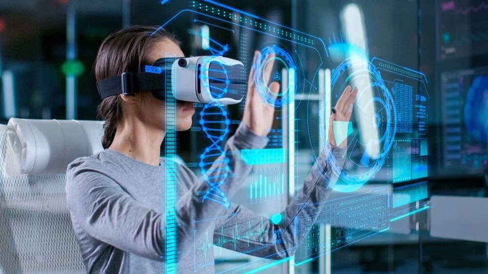 How AR is Changing Education & Training in 2025